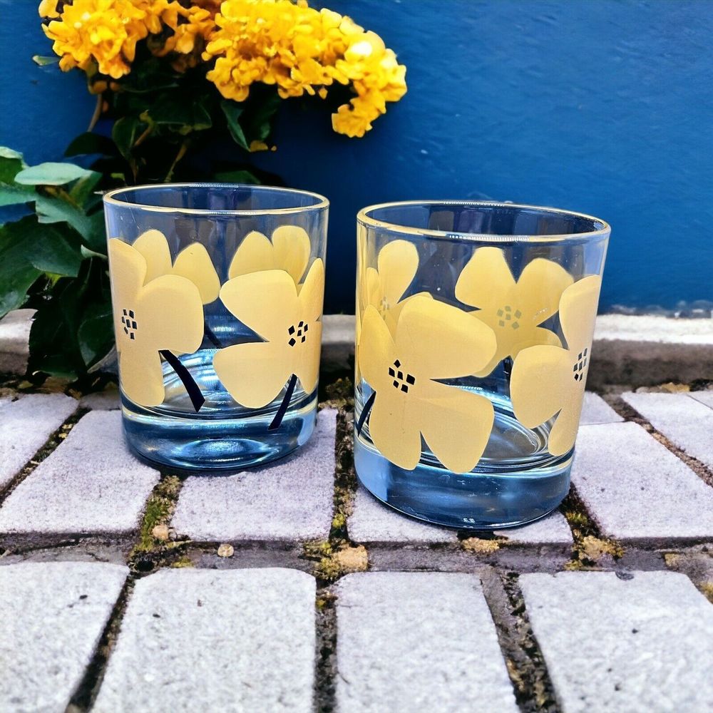 Yellow Poppy Lowball Rocks Bar Glass 8 Ounce Flowers  3 3/4 Inch Set of 2